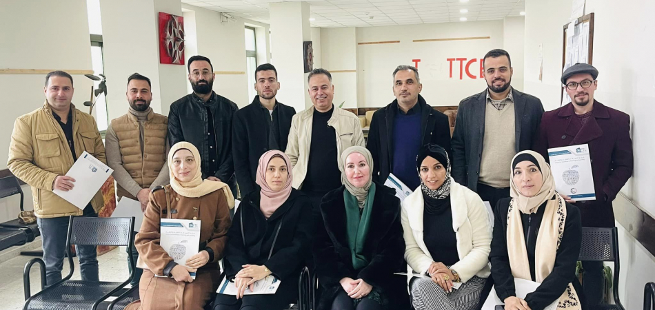 Palestine Polytechnic University (PPU) - اختتمت الدورة التدريبية  “Moodle LMS” لموظفي الكلية