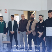 Palestine Polytechnic University (PPU) - كلية الهندسة والتكنولوجيا – دائرة الهندسة الكهربائية تعزز مهارات الطلبة بتدريب عملي في صيانة أجهزة الهاتف المحمول